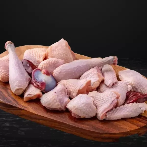 Country Chicken With Skin (Aseel Breed) 